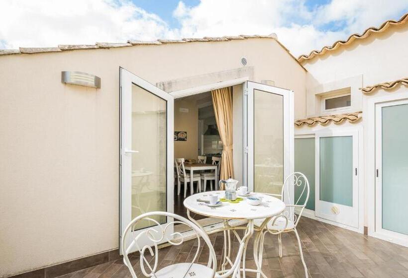 テラス付き１ベッドルームアパートメント, Modica For Family   Rooms And Apartments
