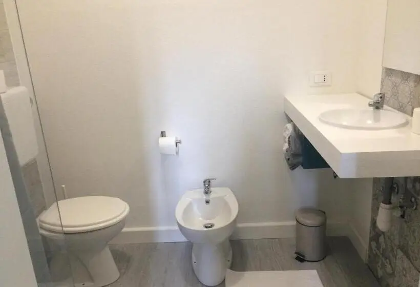 Standard room with outdoor bath, Al 97 Locazione Turistica