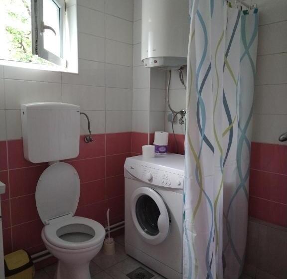 آپارتمان 1 خوابه همکف, Apartmani Pause