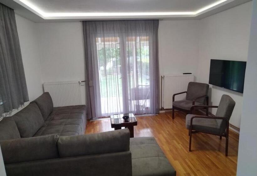 آپارتمان 1 خوابه همکف, Apartmani Pause