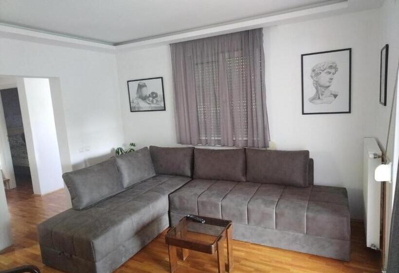 آپارتمان 1 خوابه همکف, Apartmani Pause