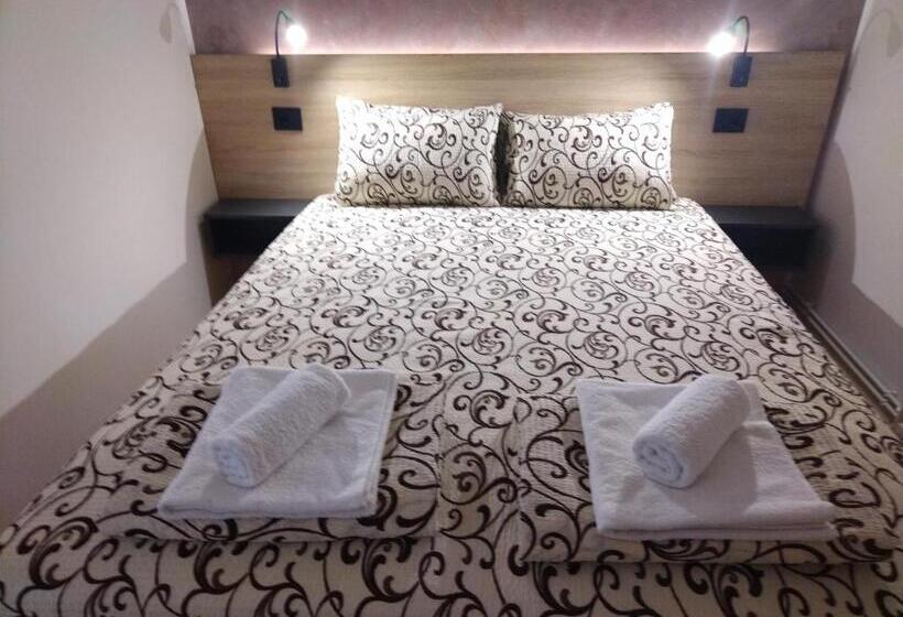 آپارتمان 1 خوابه همکف, Apartmani Pause