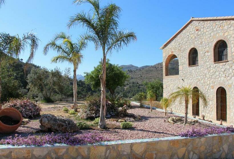 חדר סטנדרט נוף לגינה, M A S L A P A U Country Hotel   Adults Only