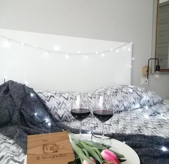 标准三人间, Il Magnolia