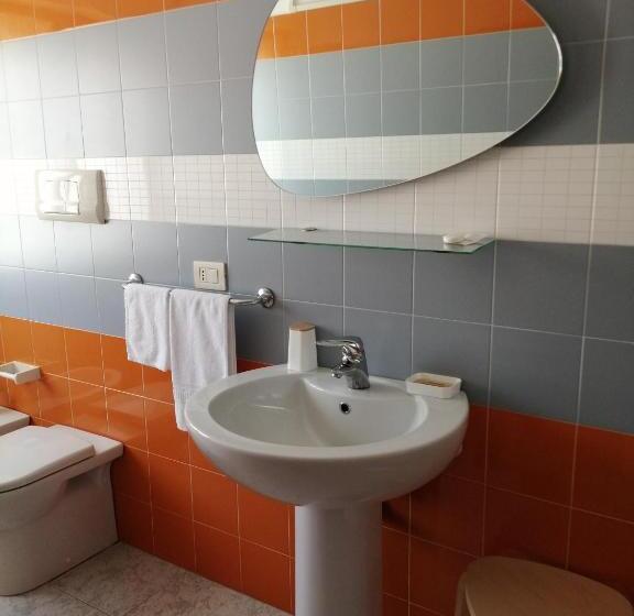 标准间, Il Magnolia