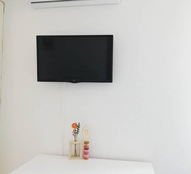 标准三人间, Il Magnolia