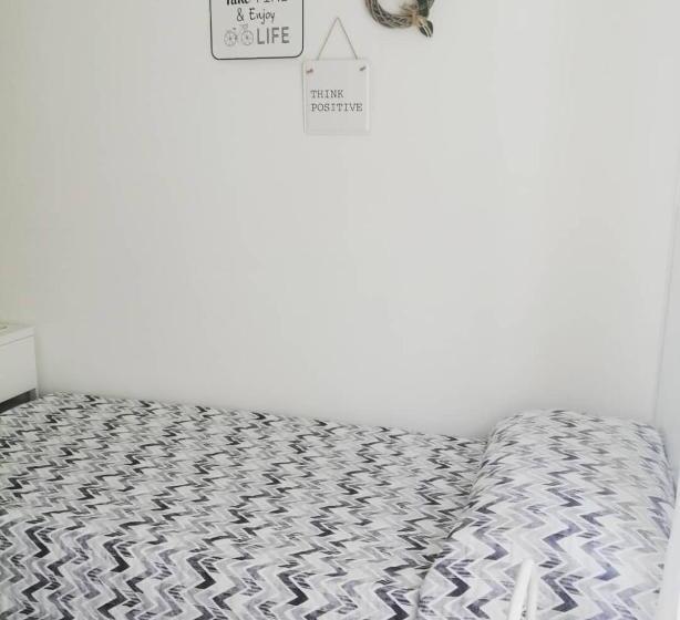 标准三人间, Il Magnolia