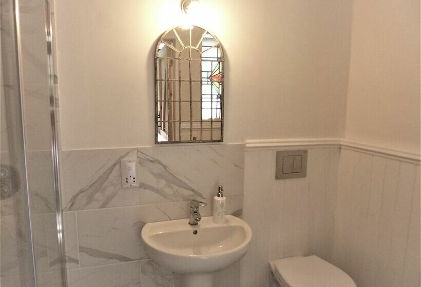 חדר דלוקס, The Burrows Bed And Breakfast