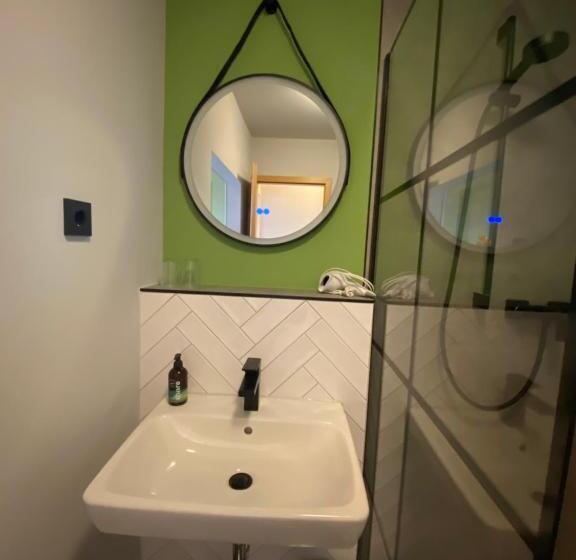 חדר סטנדרט, Gästehaus & Café Leeze