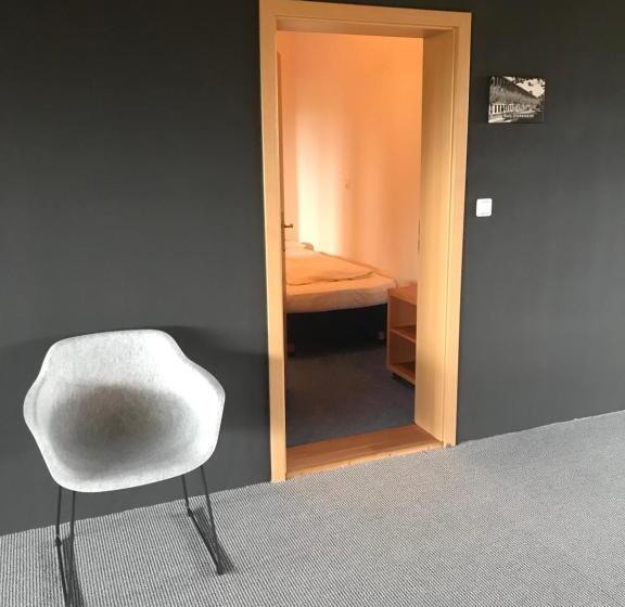 חדר סטנדרט לשלושה, Gästehaus & Café Leeze