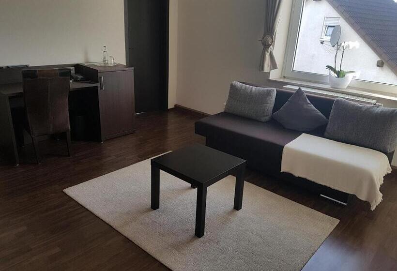 סוויטה משפחתית, Weltmann`s Hotel & Restaurant