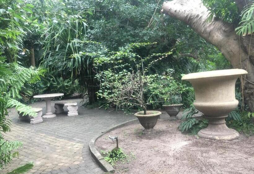 스탠다드 룸 가든 전망, Garden Apartments