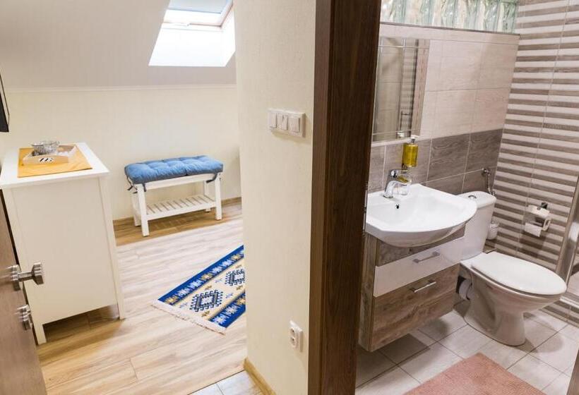 シングルデラックスルーム, Solegutta