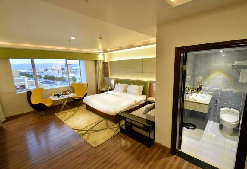 Номер Deluxe Вид на Город, The District Hotel Najran