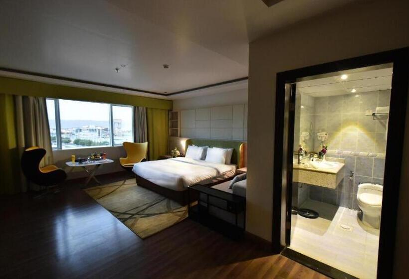 シティビューのデラックスルーム, The District Hotel Najran