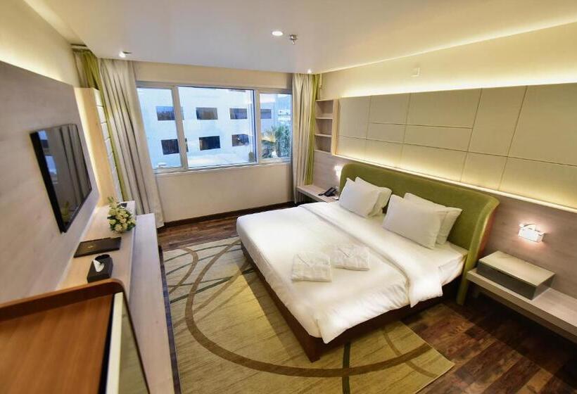 Номер Стандарт Вид на Сад, The District Hotel Najran