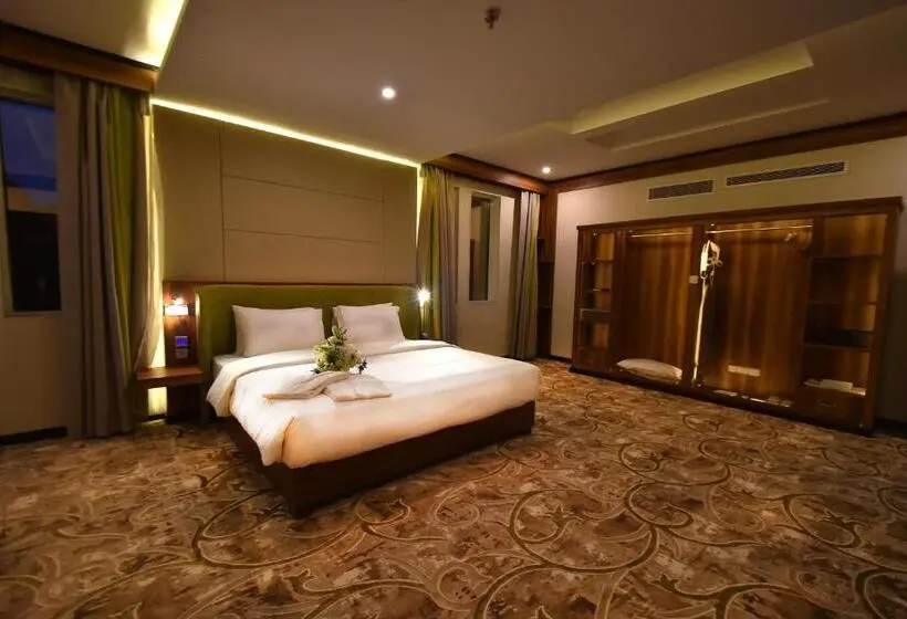 سوئیت رویال, The District Hotel Najran