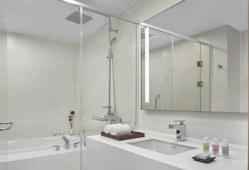 سوییت, Avani Central Busan