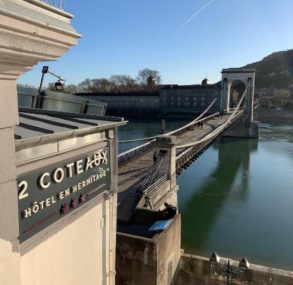 غرفة كمفورت مع بلكونة, Hôtel Les Deux Coteaux