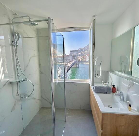 غرفة ديلوكس مزودة بتراس, Hôtel Les Deux Coteaux