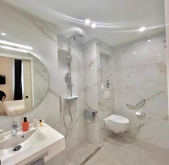 Номер Стандарт Адаптированный для Инвалидов, Hôtel Les Deux Coteaux