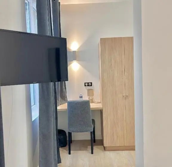 身障者適用スタンダードルーム, Hôtel Les Deux Coteaux