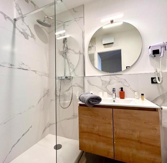 غرفة كومفورت, Hôtel Les Deux Coteaux