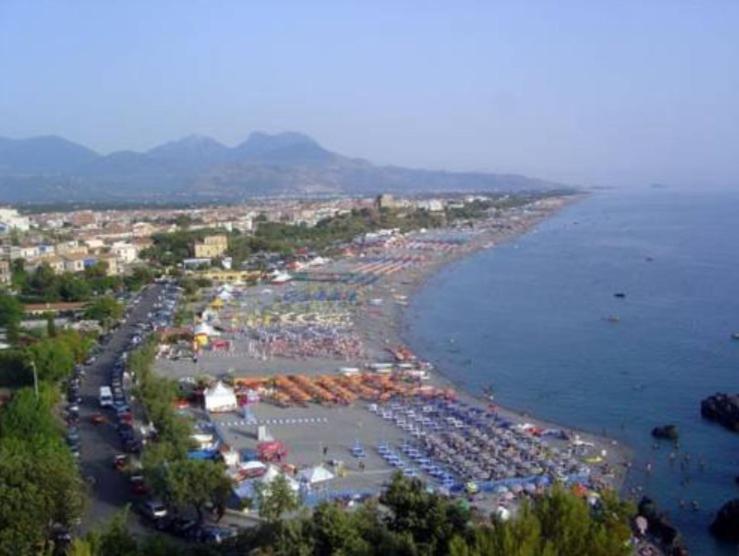 اتاق استاندارد چهار تخته, Paradiso