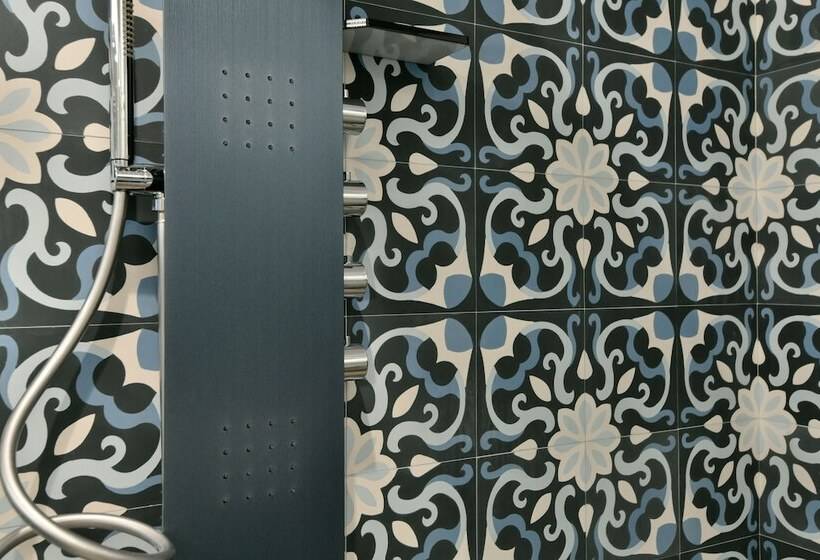 Люкс Повышенной Комфортности, Amnis Suites