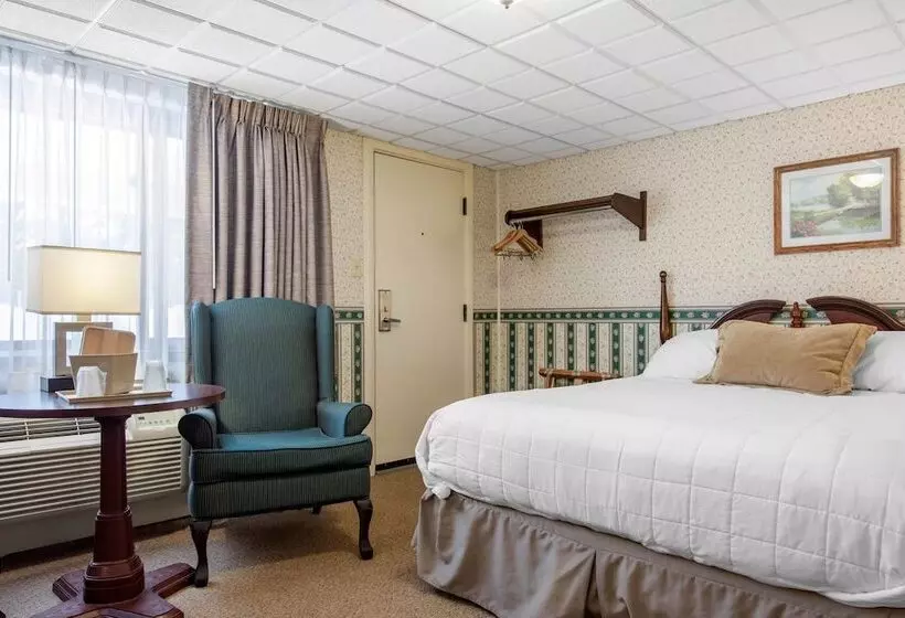 ファミリールーム, Coachman Inn