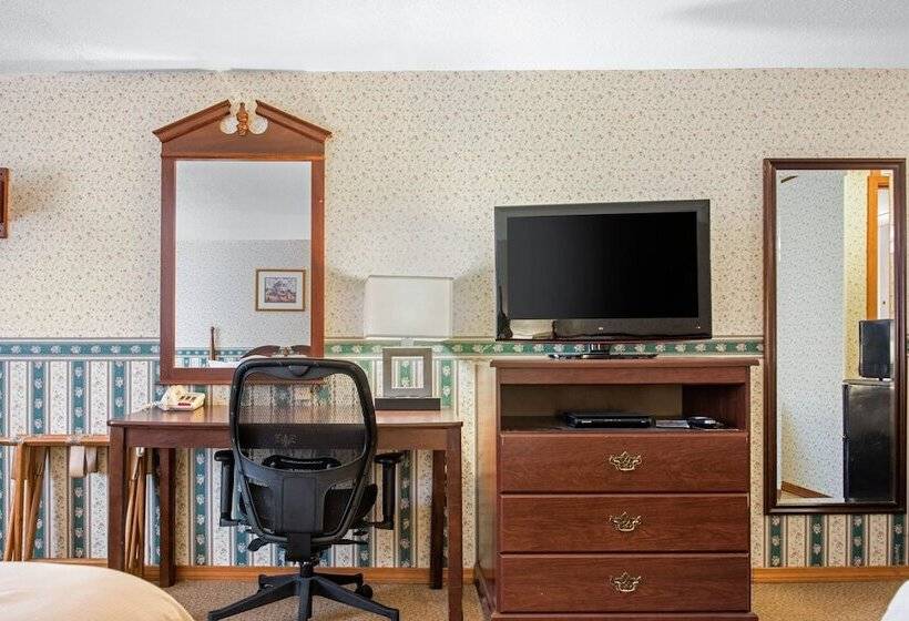 غرفه قياسيه سريرين مزدوجين, Coachman Inn