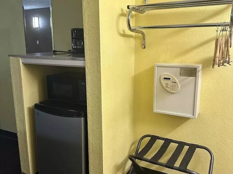 ２ダブルベッドのスタンダードルーム, Econo Lodge