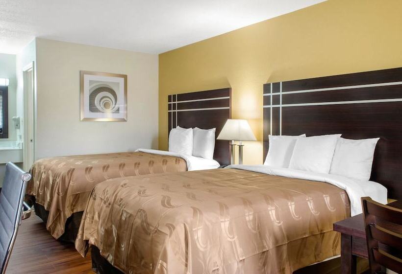Номер Стандарт 2 Двуспальные Кровати, Quality Inn