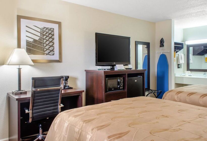 غرفه قياسيه سريرين مزدوجين, Quality Inn