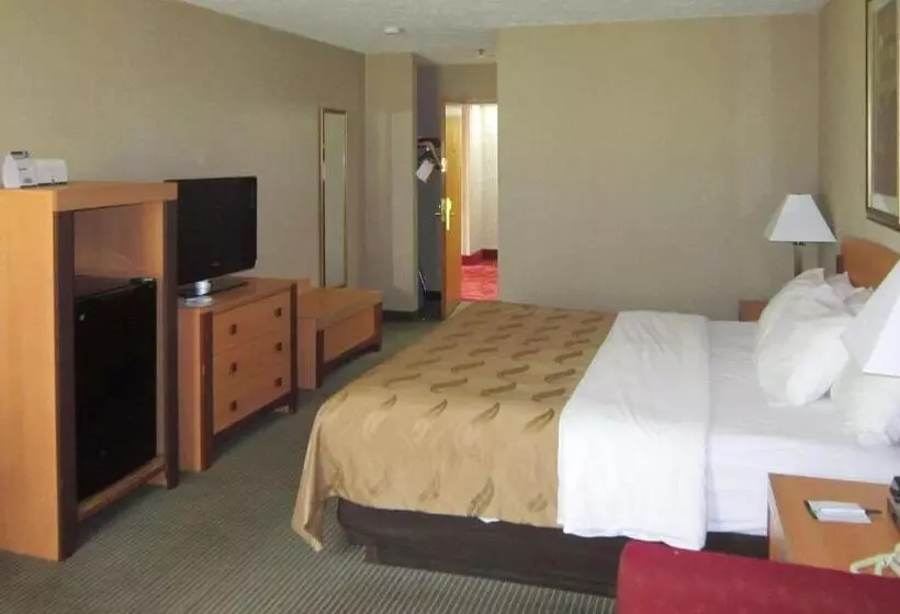 キングサイズベッドのスタンダードルーム, Quality Inn Nashville  Bloomington
