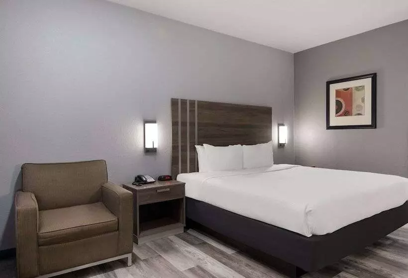 スタンダードルーム, Quality Inn Near Casinos And Convention Center