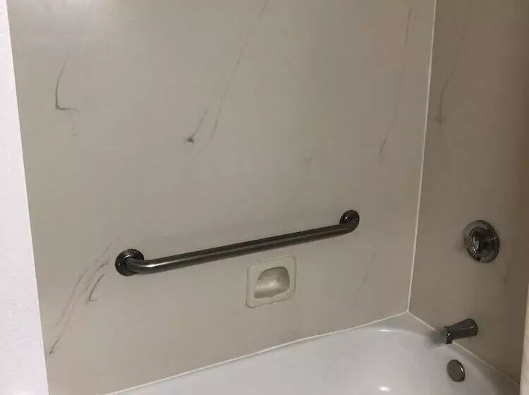 ２ダブルベッドのスタンダードルーム, Quality Inn Rochester South
