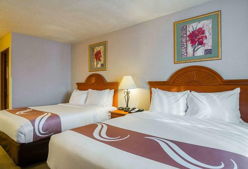 Номер Стандарт 2 Двуспальные Кровати, Quality Inn Sidney I80
