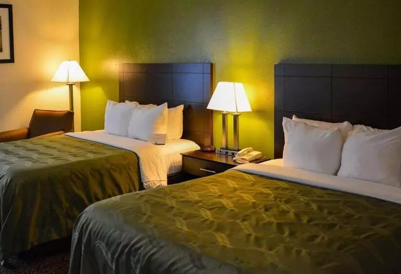 ２ダブルベッドのスタンダードルーム, Quality Inn Union Us Hwy 176