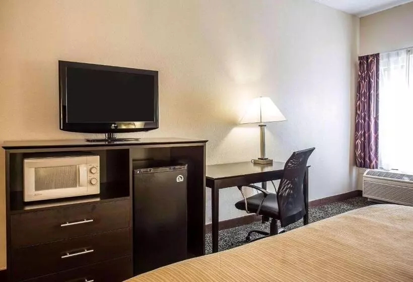 身障者適用キングサイズベッドルーム, Quality Inn Union Us Hwy 176