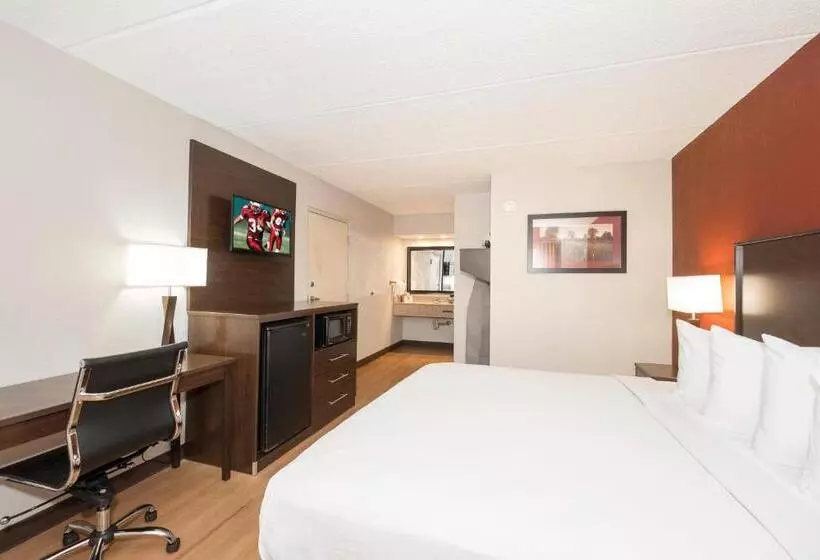 キングサイズベッドのデラックスルーム, Red Roof Inn Mobile North – Saraland
