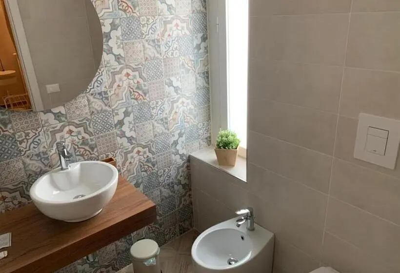 Standard-huone, Domus Monasteire
