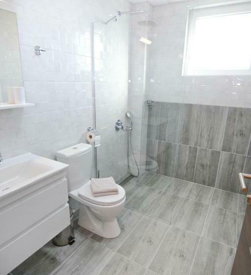 اتاق لوکس, Villa Kotlar