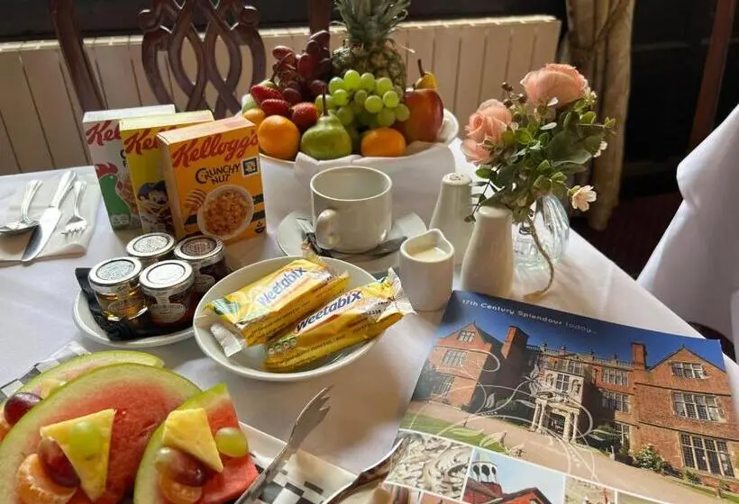 スーペリアールーム, Castle Bromwich Hall; Sure Hotel Collection By Best Western