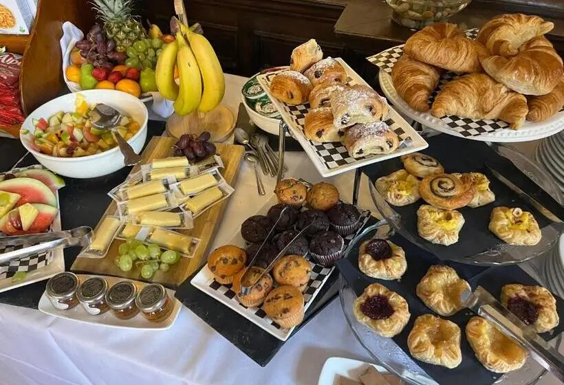 スーペリアールーム, Castle Bromwich Hall; Sure Hotel Collection By Best Western