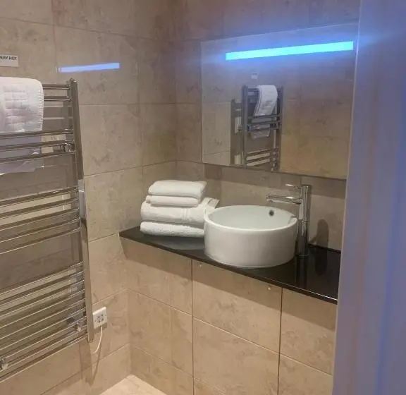 クラシックルーム, Castle Bromwich Hall; Sure Hotel Collection By Best Western