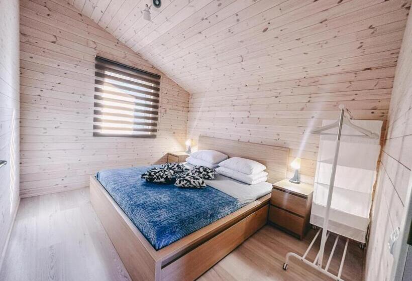 اتاق پریمیوم چهارنفره, Ramybės Kampelis