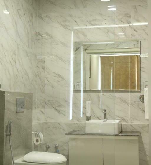 Люкс, Ak Suites