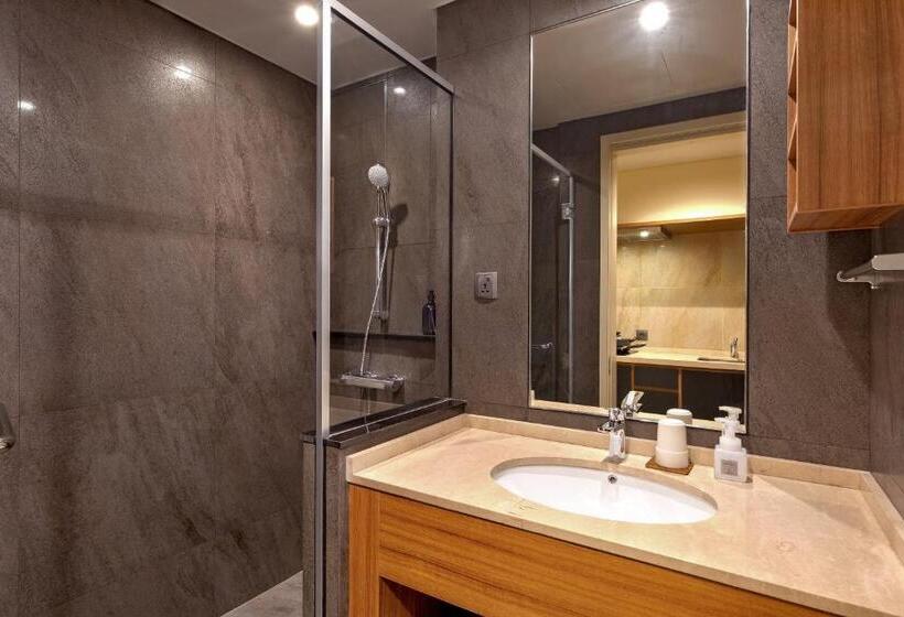 수피리어 싱글 룸, Isoras Cikarang