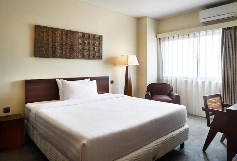 이그제큐티브 스위트, Isoras Cikarang